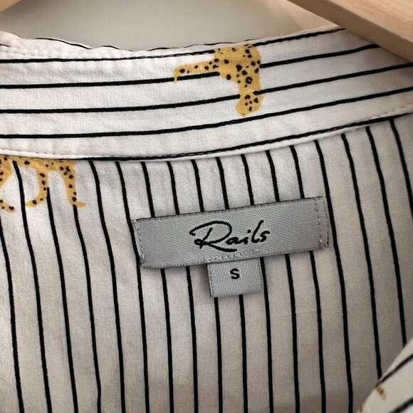 Rails Cheetah White button-up - Picture 4 of 4